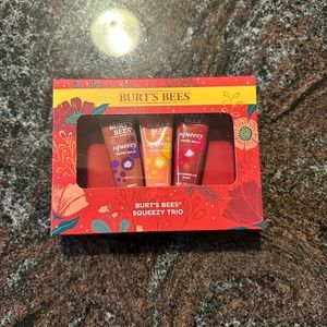 NIB Burt’s Bees limited edition squeezy trio